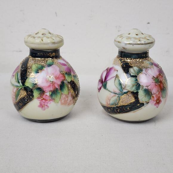 Victorian Salt & Pepper Shaker Set Moriage Floral Rose Gilt Muffineer Pink Black - Picture 5 of 11